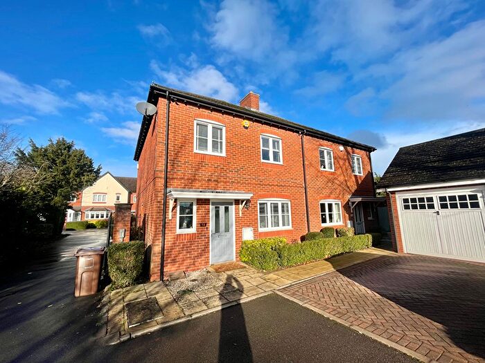 3 Bedroom Semi-Detached House To Rent In Overslade Road, Shirley, Solihull, B91