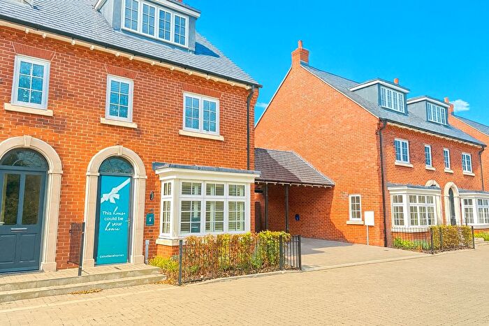 3 Bedroom Semi Detached House For Sale In Ochre Meadows, The Green, Theale, Berkshire, RG7