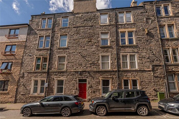 1 Bedroom Flat For Sale In / Lyne Street, Edinburgh, EH7