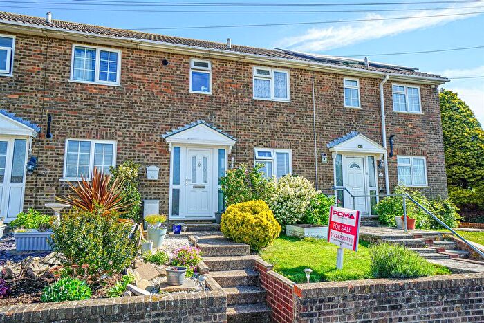 3 Bedroom Terraced House For Sale In Sheerwater Terrace, Hastings, TN34