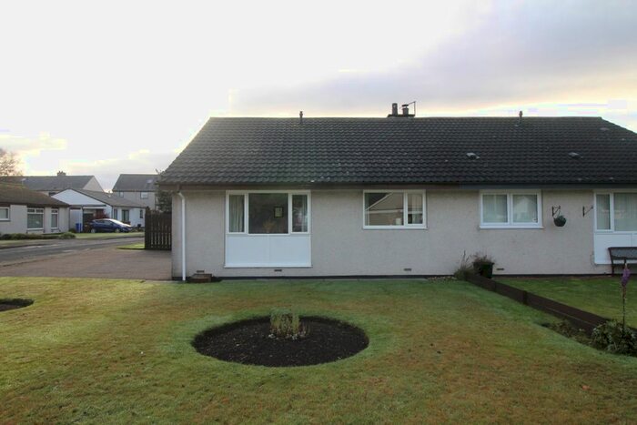 2 Bedroom Semi-Detached Bungalow For Sale In Birchwood, Invergordon, IV18