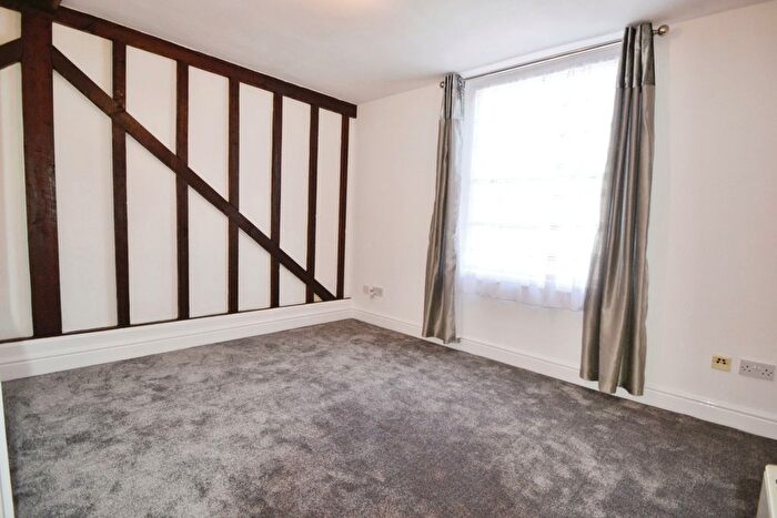 Studio To Rent In High Street, Winslow, MK18