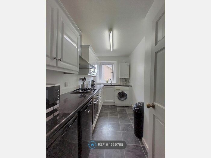 1 Bedroom Flat To Rent In Union Street, Aberdeen, AB10