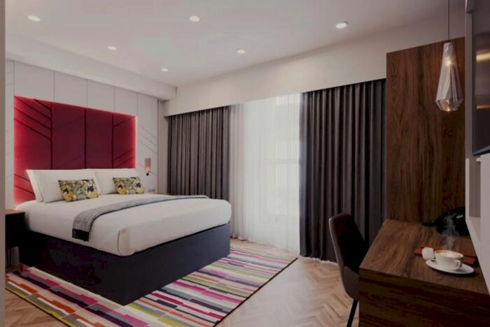 1 Bedroom Studio To Rent In Saint James Square, Leith Street, Edinburgh, EH1