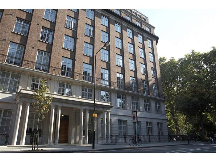 3 Bedroom Flat To Rent In Russell Square, London, WC1B