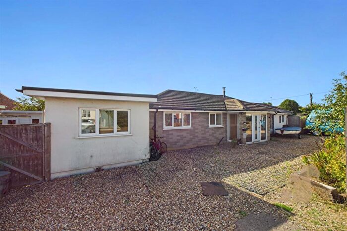 4 Bedroom Detached Bungalow For Sale In Rosebank Road, West Mersea, Colchester, CO5