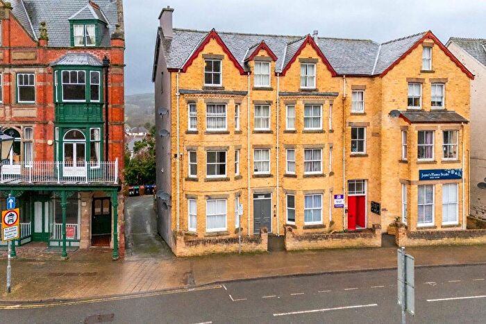 1 Bedroom Flat For Sale In High Street, Llandrindod Wells, LD1