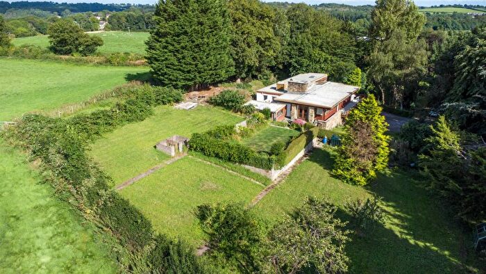 4 Bedroom Detached House For Sale In Cloud Hill, Pentre, Chirk, LL14