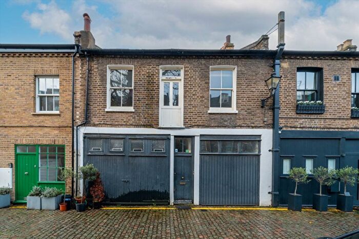 2 Bedroom Flat To Rent In Russell Gardens Mews, London, W14