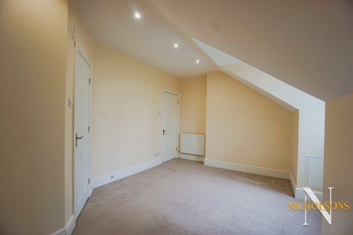 4 Bedroom Terraced House To Rent In Victoria Road, Retford, Nottinghamshire, DN22