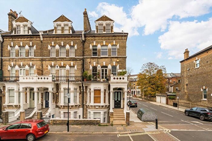 2 Bedroom Flat To Rent In Gunterstone Road, Gunterstone Road, W14