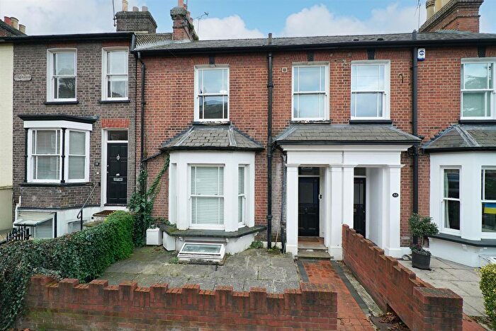 3 Bedroom Property For Sale In Verulam Road, St Albans, AL3