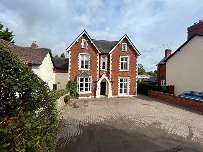 4 Bedroom Detached House For Sale In Mill Street, Leominster, HR6