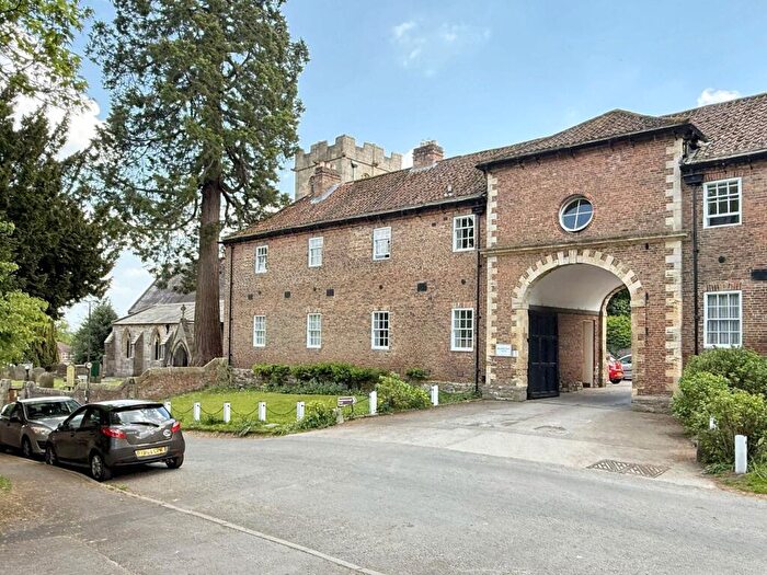 1 Bedroom Flat For Sale In Stansfield Court, Church Street, Knaresborough, HG5