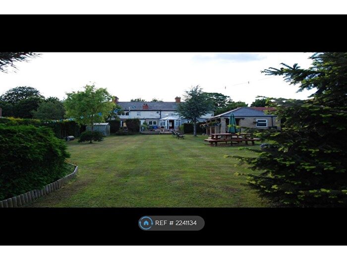 3 Bedroom Terraced House To Rent In High Road, Worksop, S81