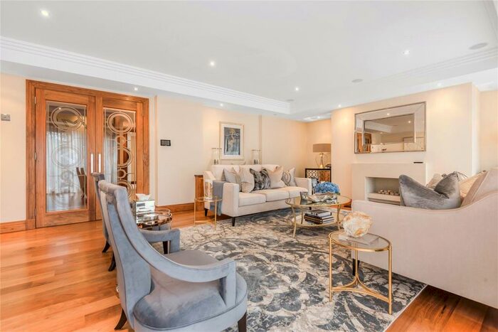 4 Bedroom Apartment To Rent In Charters Garden House, Charters Road, Ascot, Berkshire, SL5