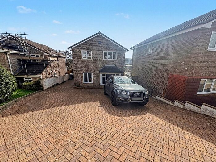 4 Bedroom Detached House For Sale In Lynmouth Close, Plymouth, PL7