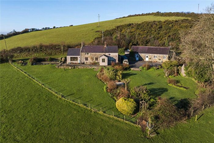 5 Bedroom Detached House For Sale In Sarn Meyllteyrn, Gwynedd, LL53