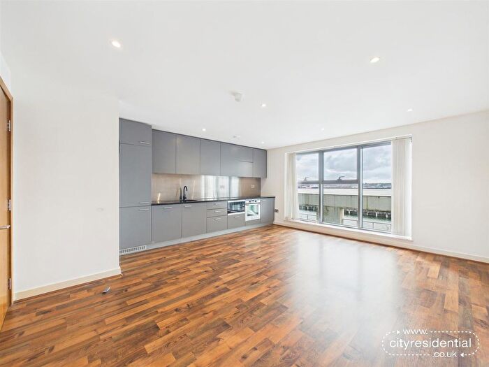 1 Bedroom Flat For Sale In Princes Dock, Liverpool, L3