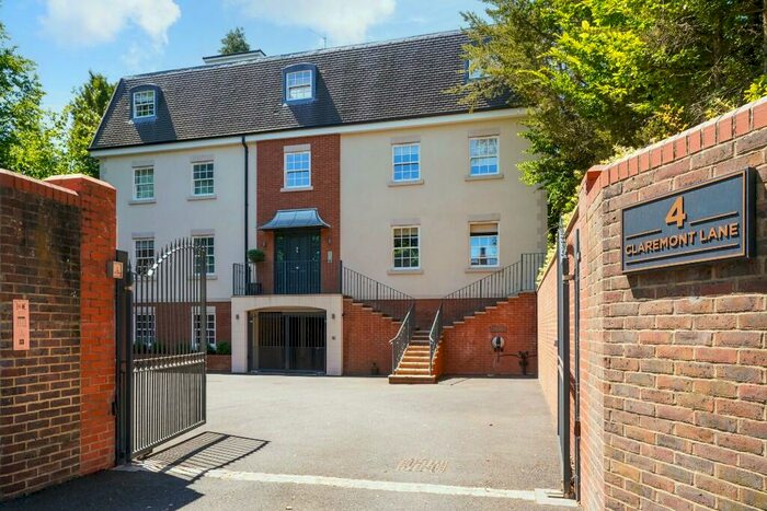 2 Bedroom Apartment To Rent In Claremont Lane, Esher, Surrey, KT10
