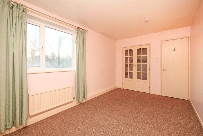 1 Bedroom Flat To Rent In Otley Road, Charlestown, Shipley, West Yorkshire, BD17