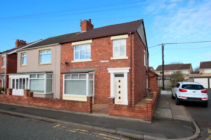 3 Bedroom Semi-Detached House To Rent In The Poplars, Biddick, Washington, Tyne And Wear, NE38