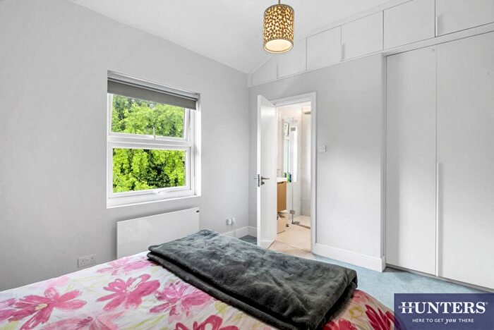 3 Bedroom Terraced House For Sale In Brent Terrace, London, NW2