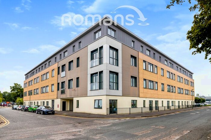 Studio To Rent In Lyon Way, Frimley, Camberley, GU16