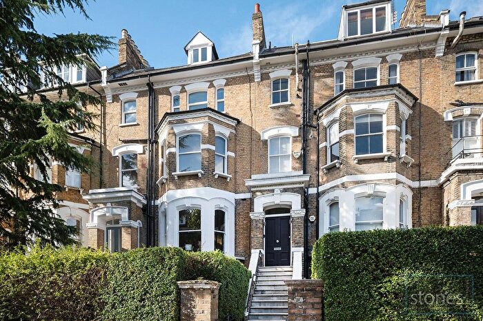 1 Bedroom Flat For Sale In Steeles Road, Belsize Park, London, NW3