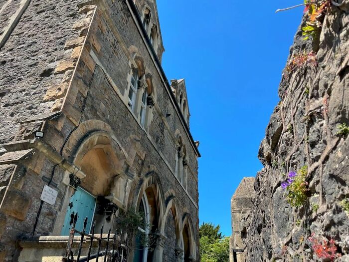 2 Bedroom Flat To Rent In Hill Road, Clevedon, BS21