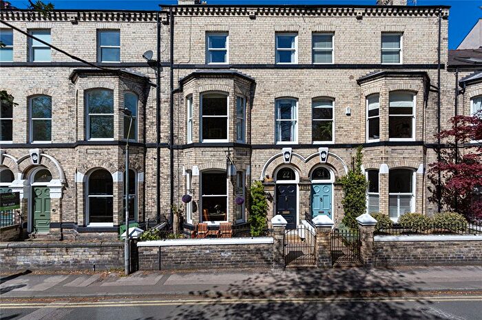 6 Bedroom Terraced House For Sale In Grosvenor Terrace, York, North Yorkshire, YO30