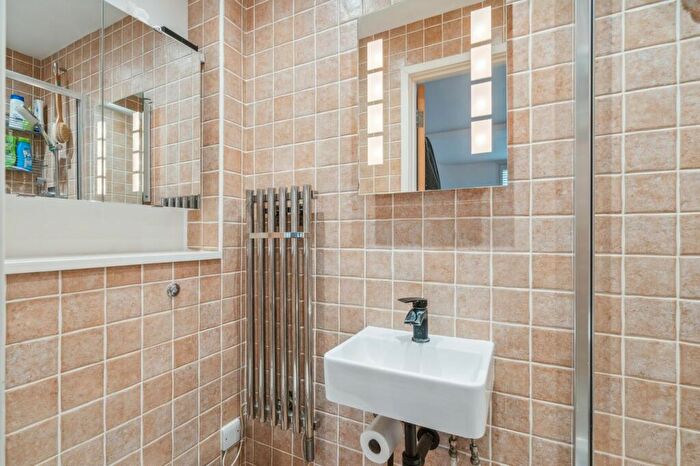 5 Bedroom Town House For Sale In Thompsons Yard, Tilehouse Street, Hitchin, SG5