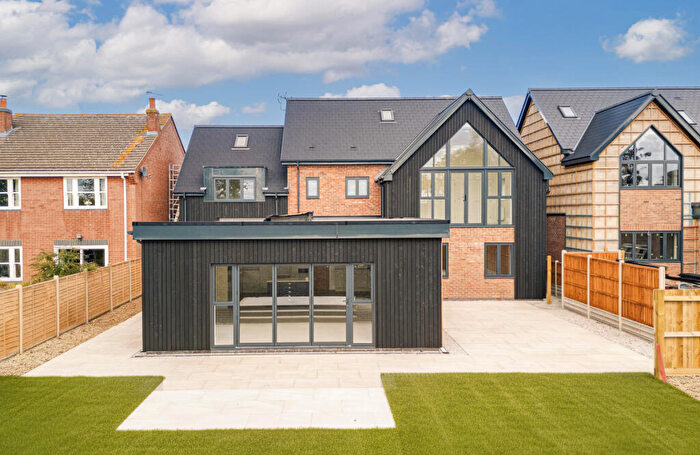 5 Bedroom Detached House For Sale In West Thorpe, Willoughby On The Wolds, LE12