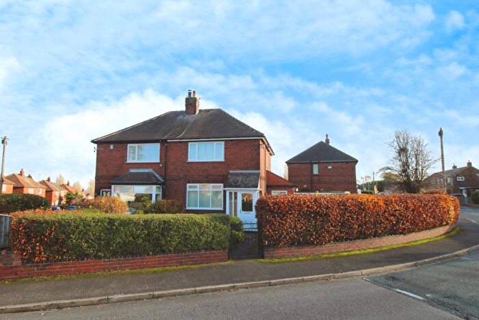 2 Bedroom Semi-Detached House For Sale In Gerard Avenue, Morley, Leeds, West Yorkshire, LS27