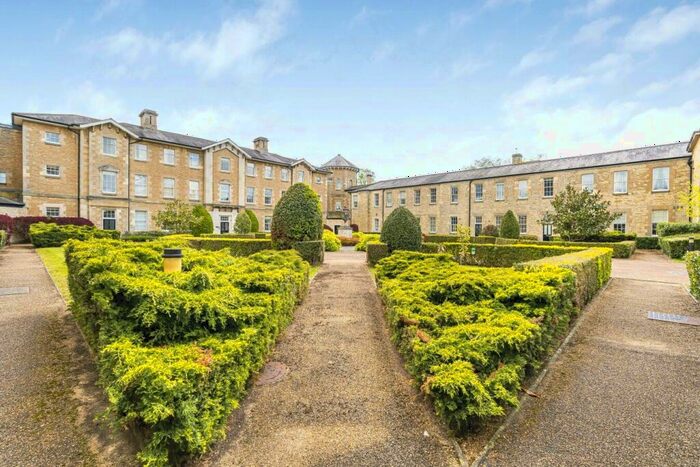 3 Bedroom House To Rent In Mandelbrote Drive, Littlemore, OX4