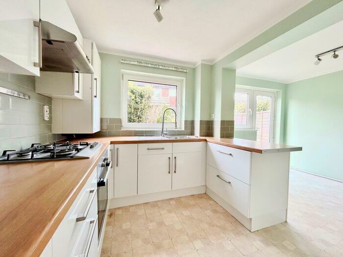 4 Bedroom Semi-Detached House To Rent In Muscroft Road, Prestbury, Cheltenham, GL52