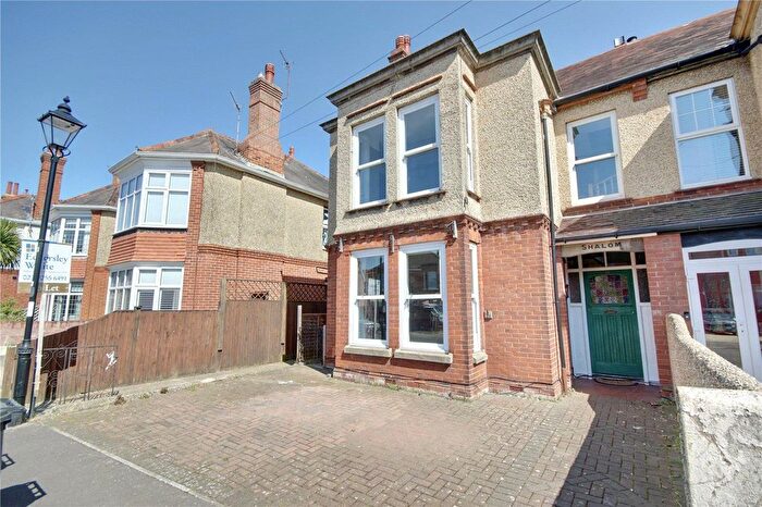 4 Bedroom Property To Rent In Elmhurst Road, Gosport, PO12