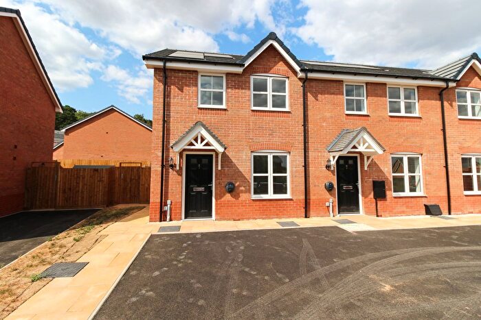 2 Bedroom End Terrace House For Sale In Eliot Road, Hatton, CV35