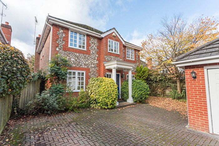 4 Bedroom Detached House For Sale In Carberry Lane, Ascot, Berkshire, SL5