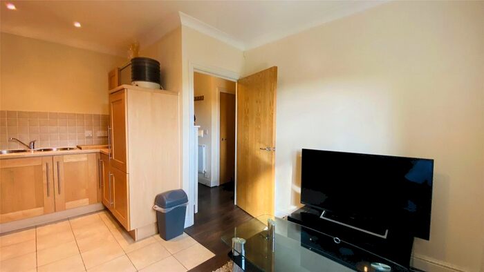 1 Bedroom Flat To Rent In Brookbank Close, Cheltenham, Gloucestershire, GL50