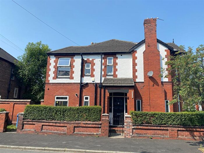 6 Bedroom Property To Rent In Denison Road, Victoria Park, £pppw, M14