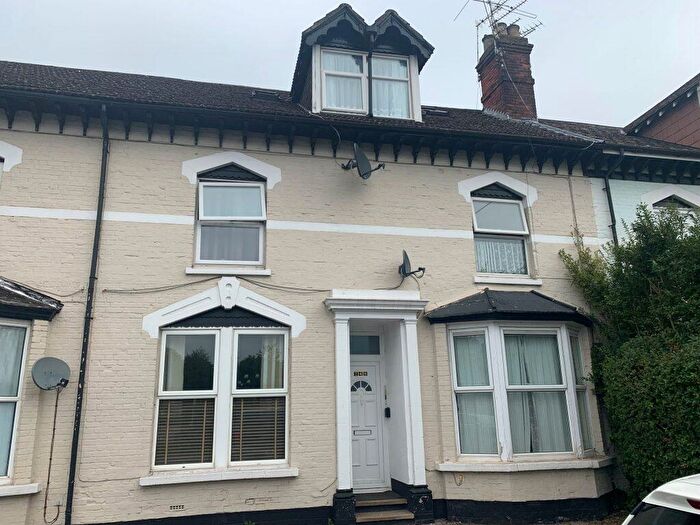 Studio To Rent In London Road Newbury, RG14