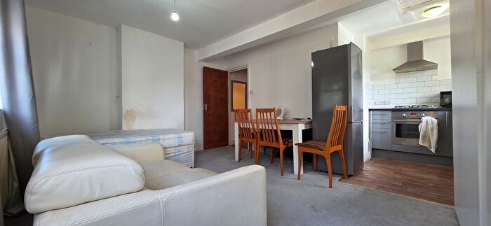 1 Bedroom Flat To Rent In Tanner Street, Barking, IG11