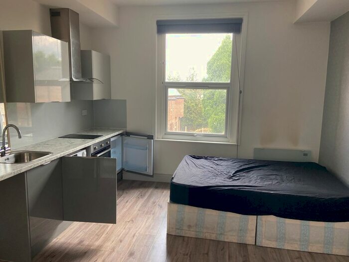 Studio To Rent In Ealing Road, Wembley, HA0