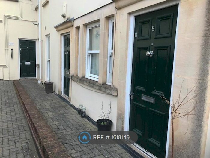 1 Bedroom Flat To Rent In Lower Ashley Road, St. Agnes, Bristol, BS2