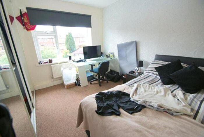4 Bedroom House To Rent In Herbert Street, London, NW5