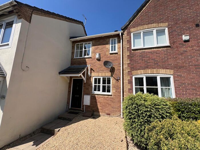 2 Bedroom House To Rent In Bakers Ground Stoke Gifford, BS34