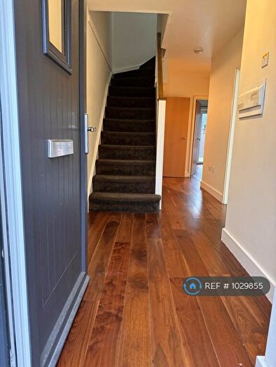 3 Bedroom Semi-Detached House To Rent In Reservoir Way, Ilford, IG6