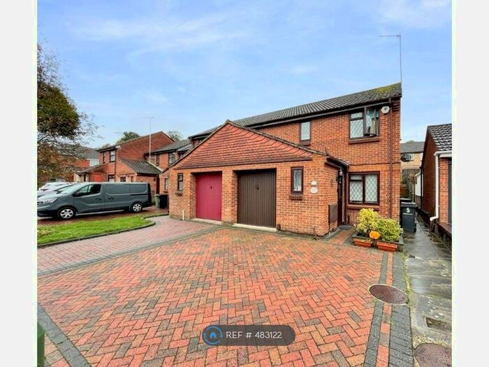 3 Bedroom Semi-Detached House To Rent In The Quern, Maidstone, ME15