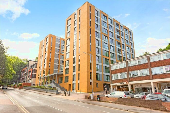 2 Bedroom Flat To Rent In Bourchier Court, London Road, Sevenoaks, Kent, TN13